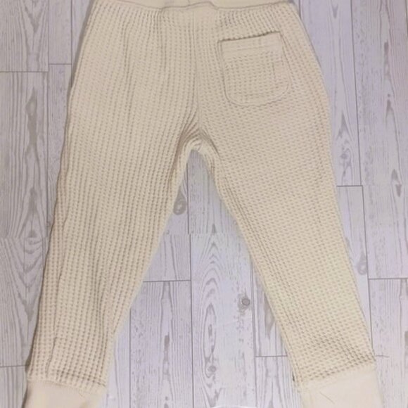 Cat and Jack Waffle Knit Set size 4T - Picture 3 of 6